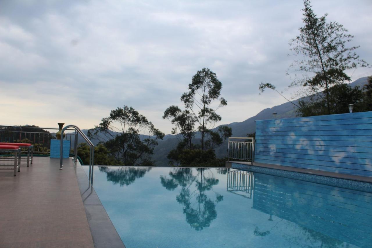 The Lakeview Munnar Муннар Экстерьер фото