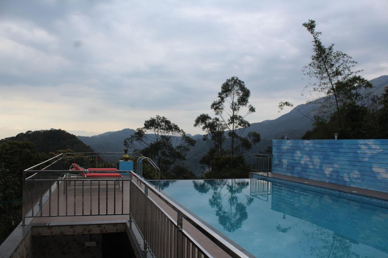 The Lakeview Munnar Муннар Экстерьер фото