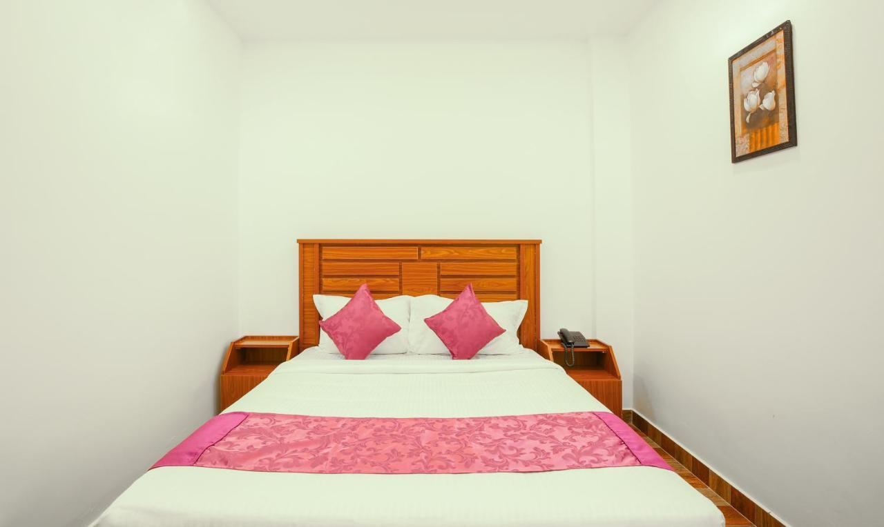 The Lakeview Munnar Муннар Экстерьер фото